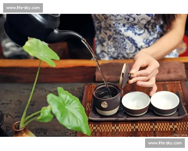 铁观音茶艺大赛：品味传统与创新的完美融合，茶香四溢竞技场
